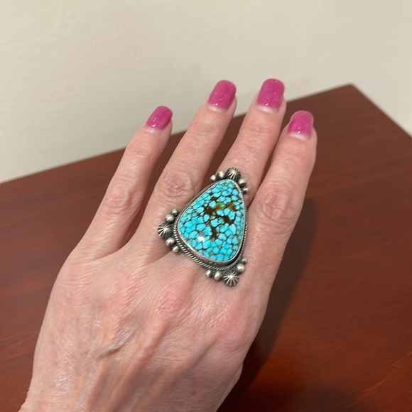 Stunning One of a Kind Sterling Silver and Turquoise Ring - Size 6 3/4 - Picture 2 of 8